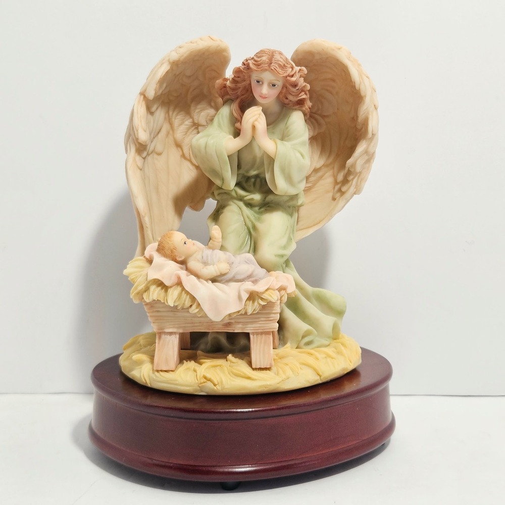 Roman Seraphim Classics Francesca Angel with Baby Jesus Figurine 67093